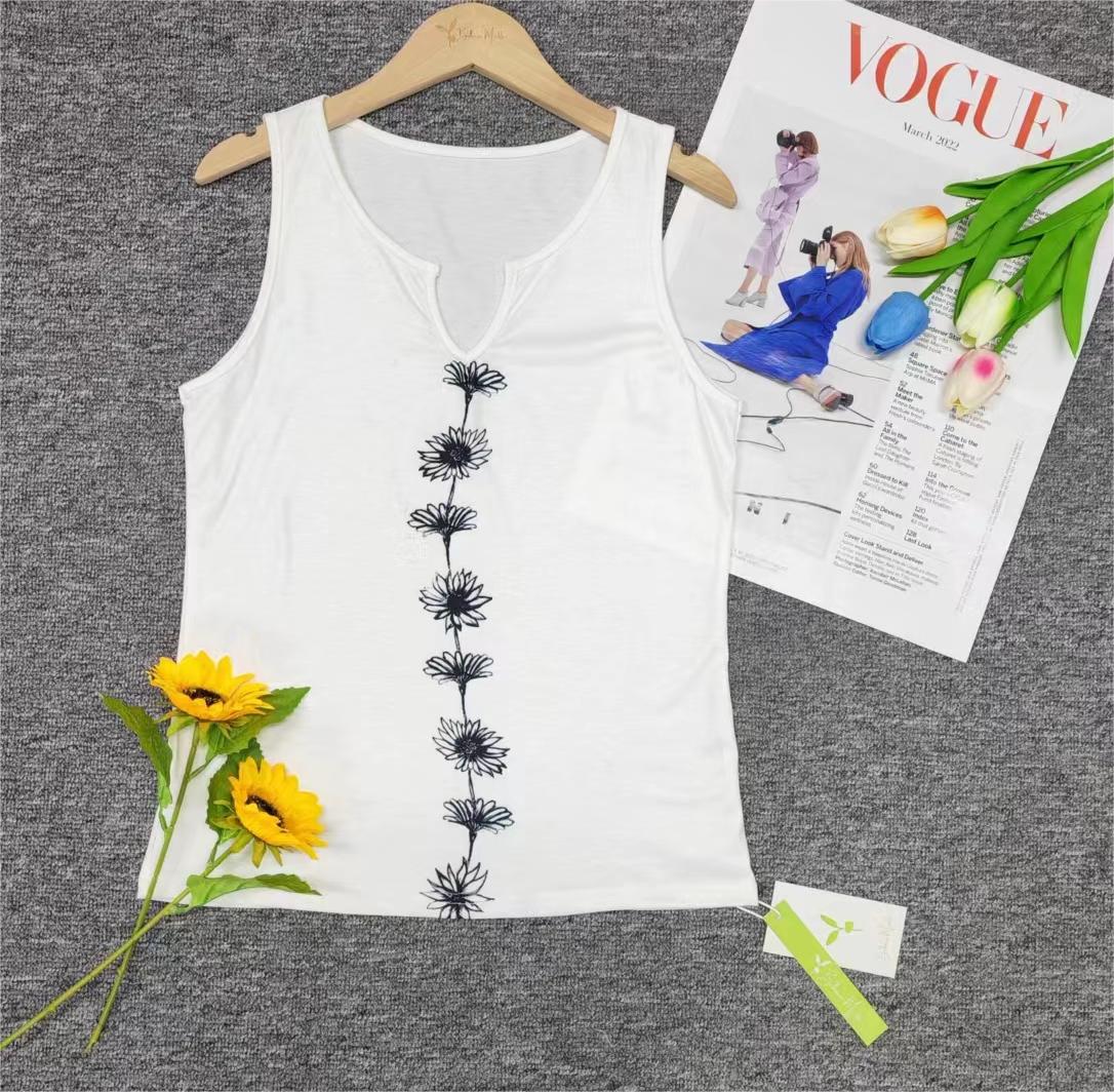 SpringStil - Weißes ärmelloses Daisy Tank-Top mit gekerbtem Ausschnitt