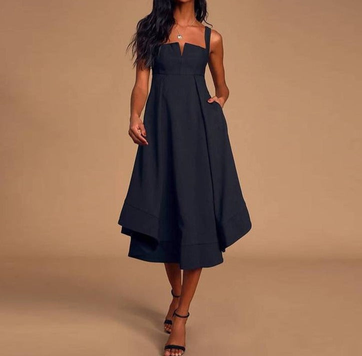 SpringStil- Schickes Midikleid mit Empire-Taille und Riemen