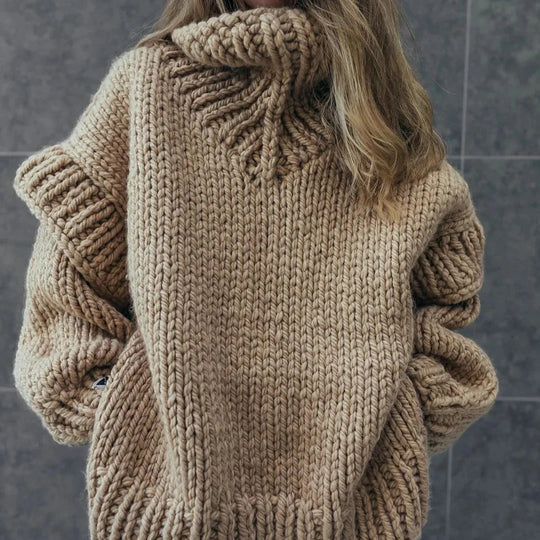 Yulia Lou - Winter-Rollkragenpullover