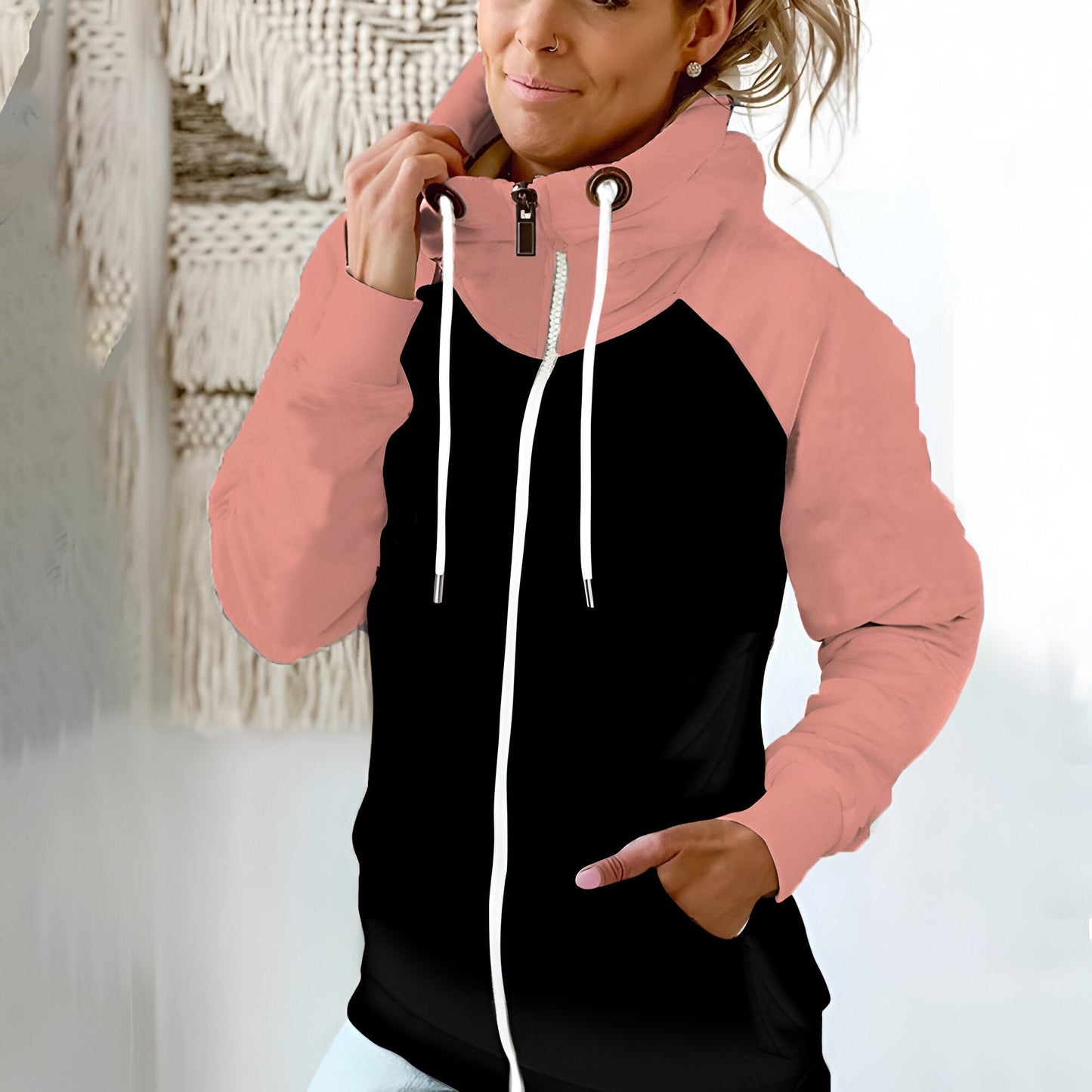 Andrina | Bleib warm im Stil: Der ultimative Winterhoodie