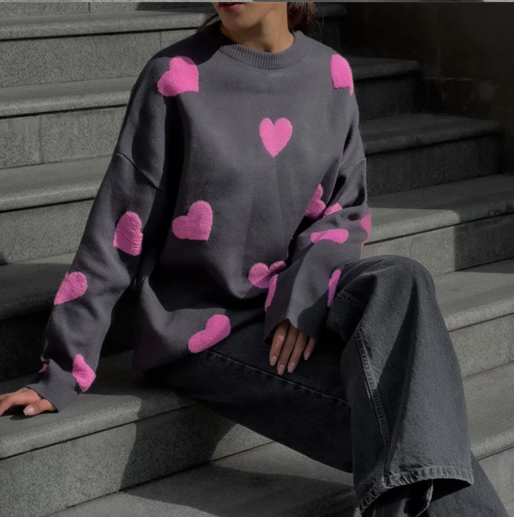 Stylischer Pullover für Frauen - Love