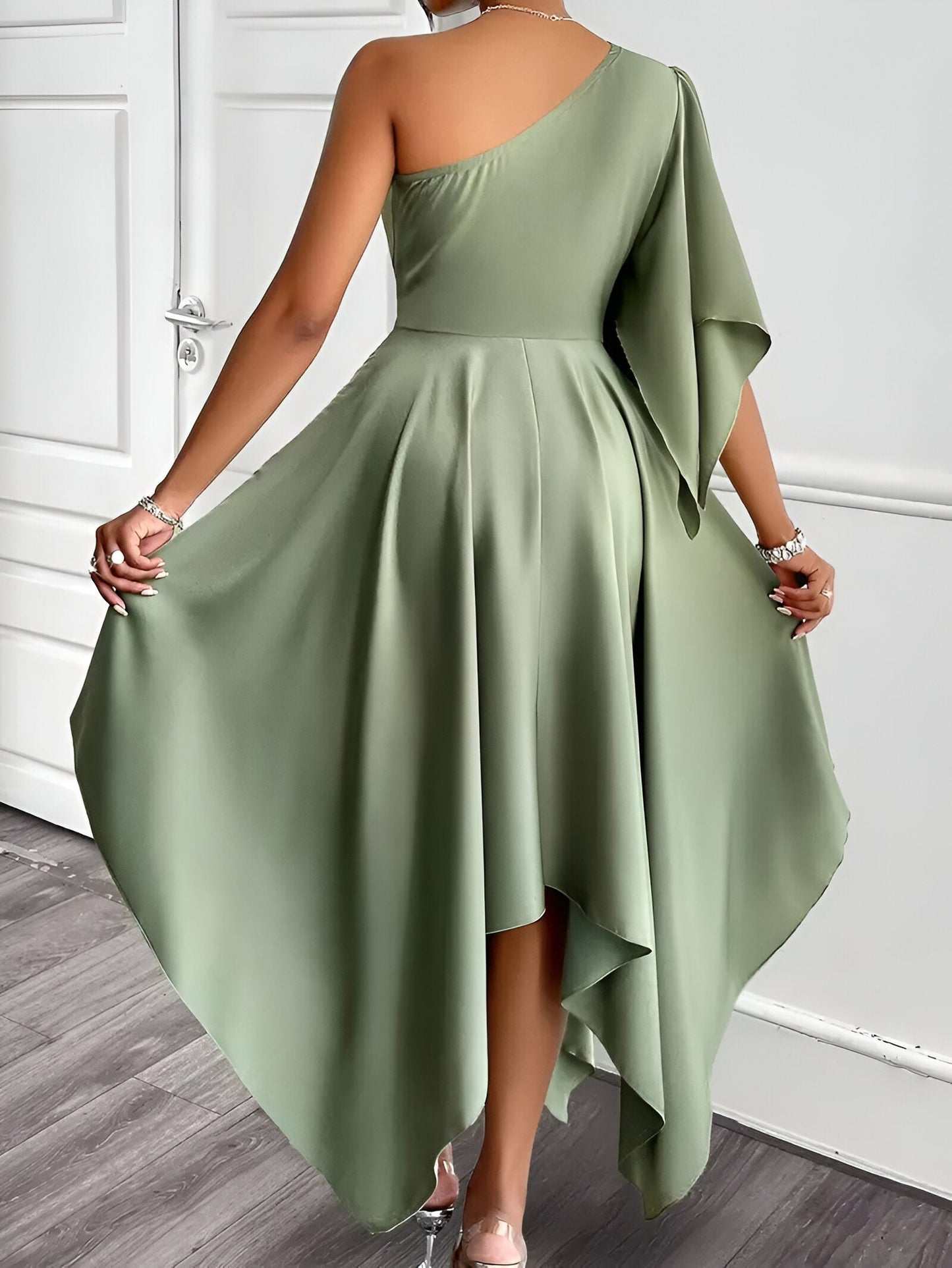 Caia | Elegantes Asymmetrisches One-Shoulder Peplum-Kleid